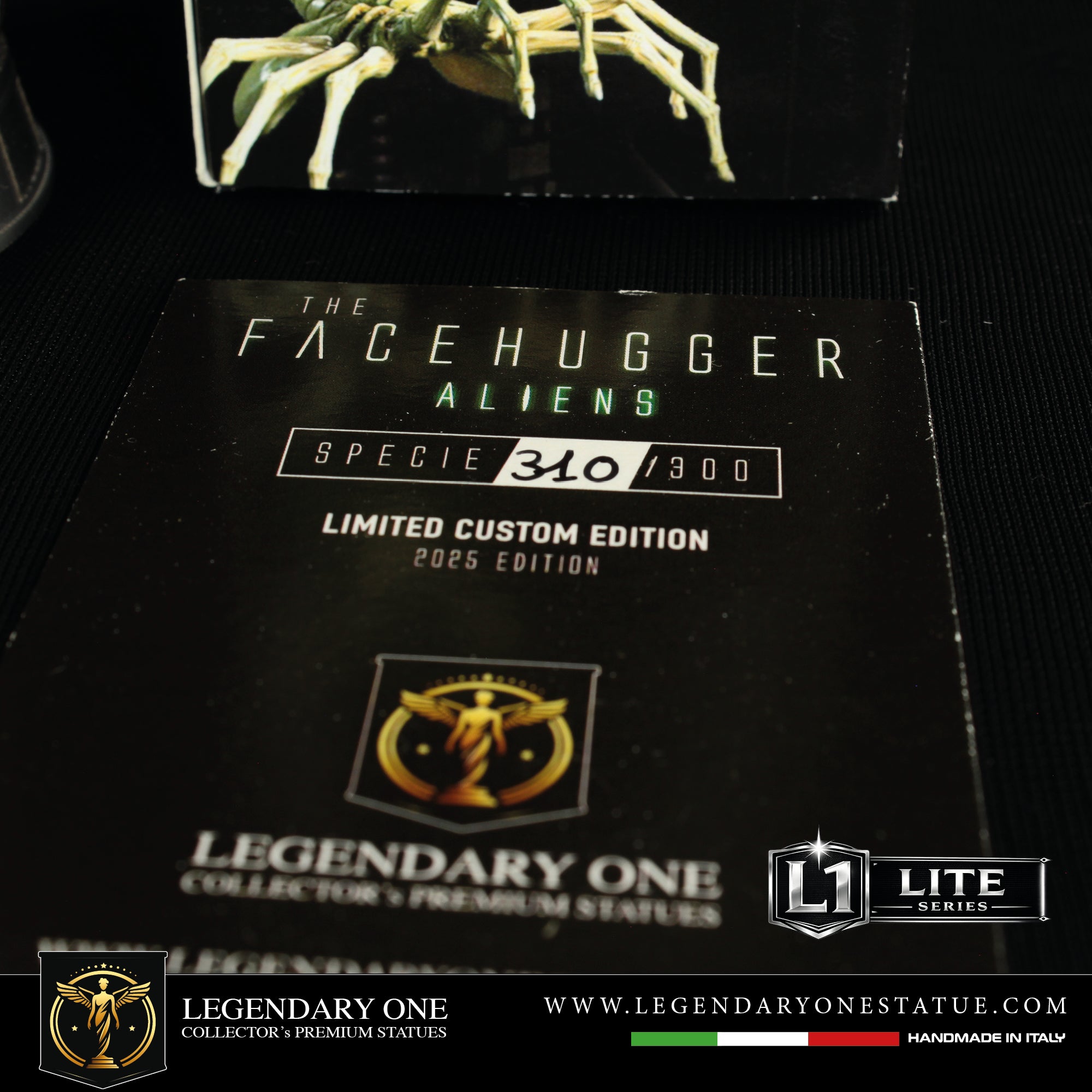 Alien FaceHugger in Capsula da collezione - Action Figure - Limited Edition