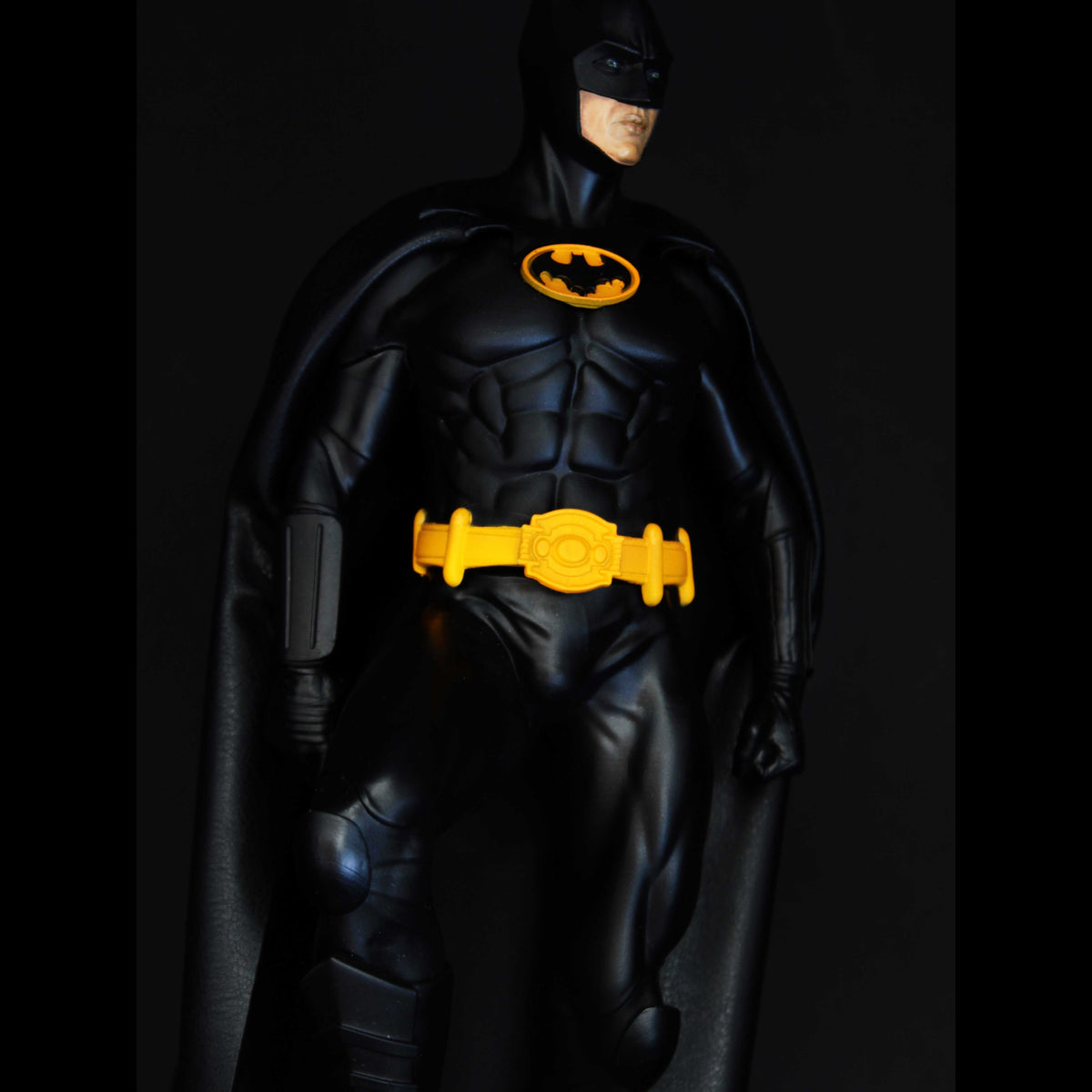 Batman Statua da collezione - DC Comics Figure con lampada LOGO - Michael Keaton Real Cinematic Color - scala 1:6