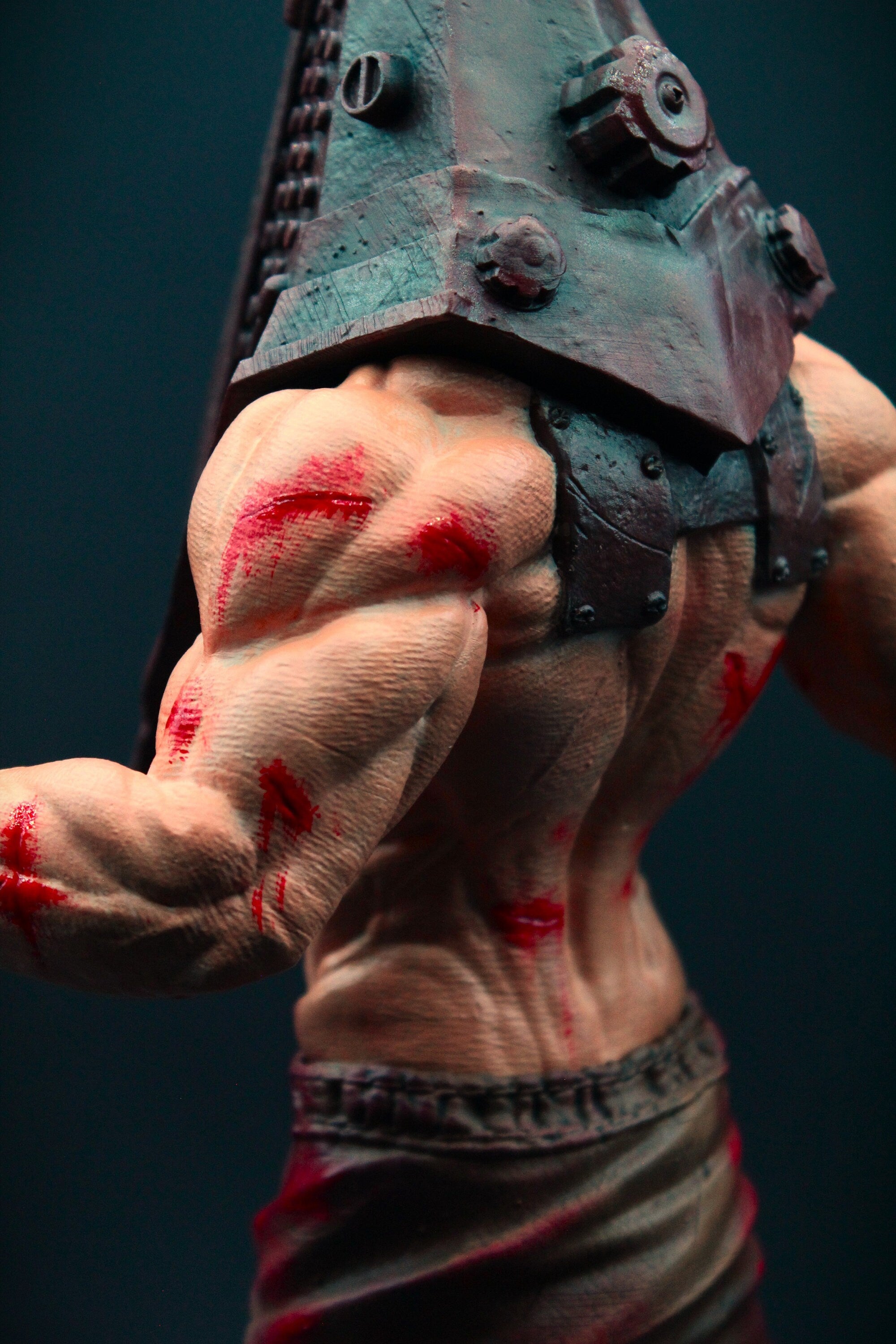 Pyramid Head Statua da collezione - Silent Hill Figure Real Game Color - scala 1:5