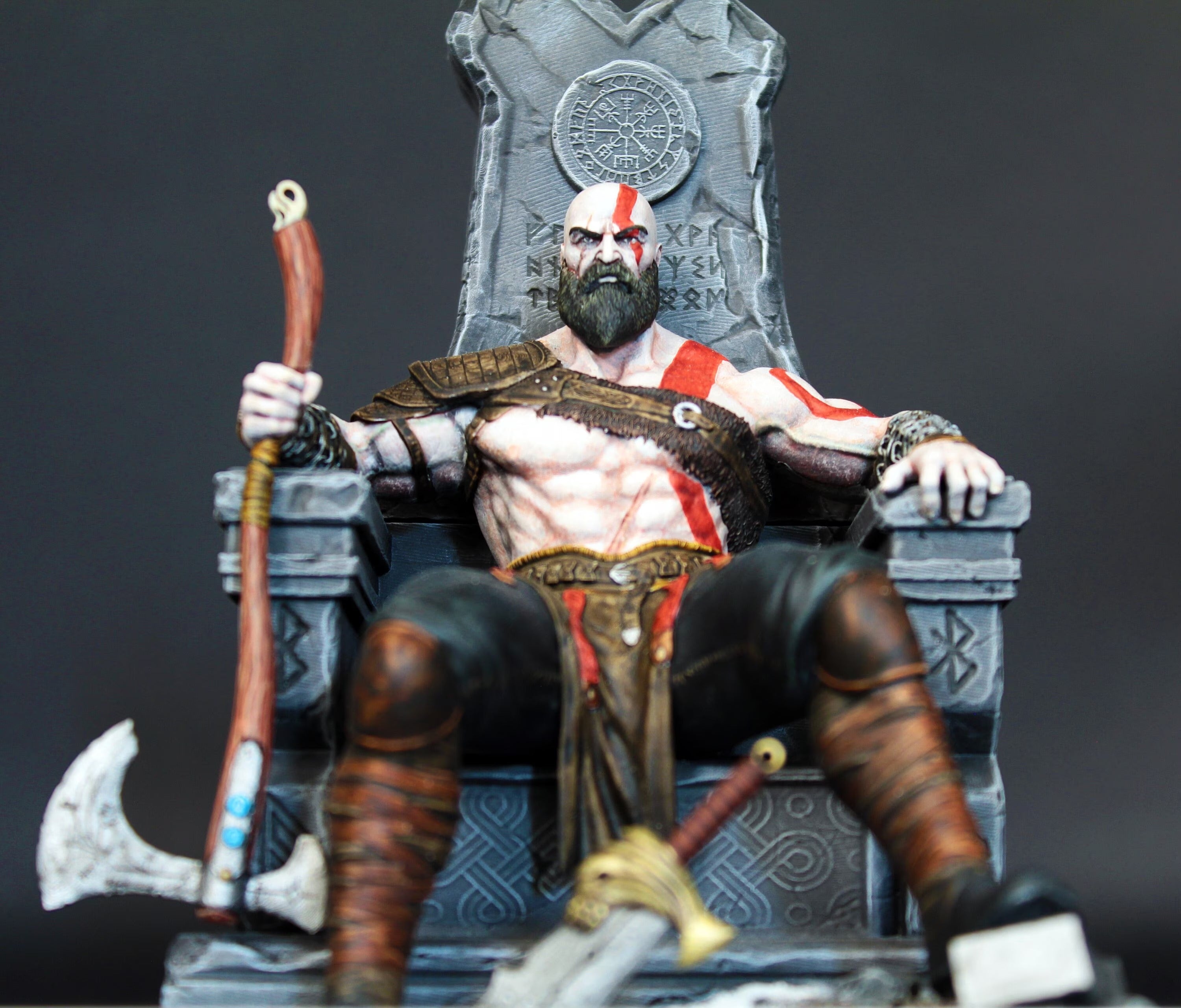 Kratos Statua da Collezione - God Of War Figure Real Game Color - scala 1:6