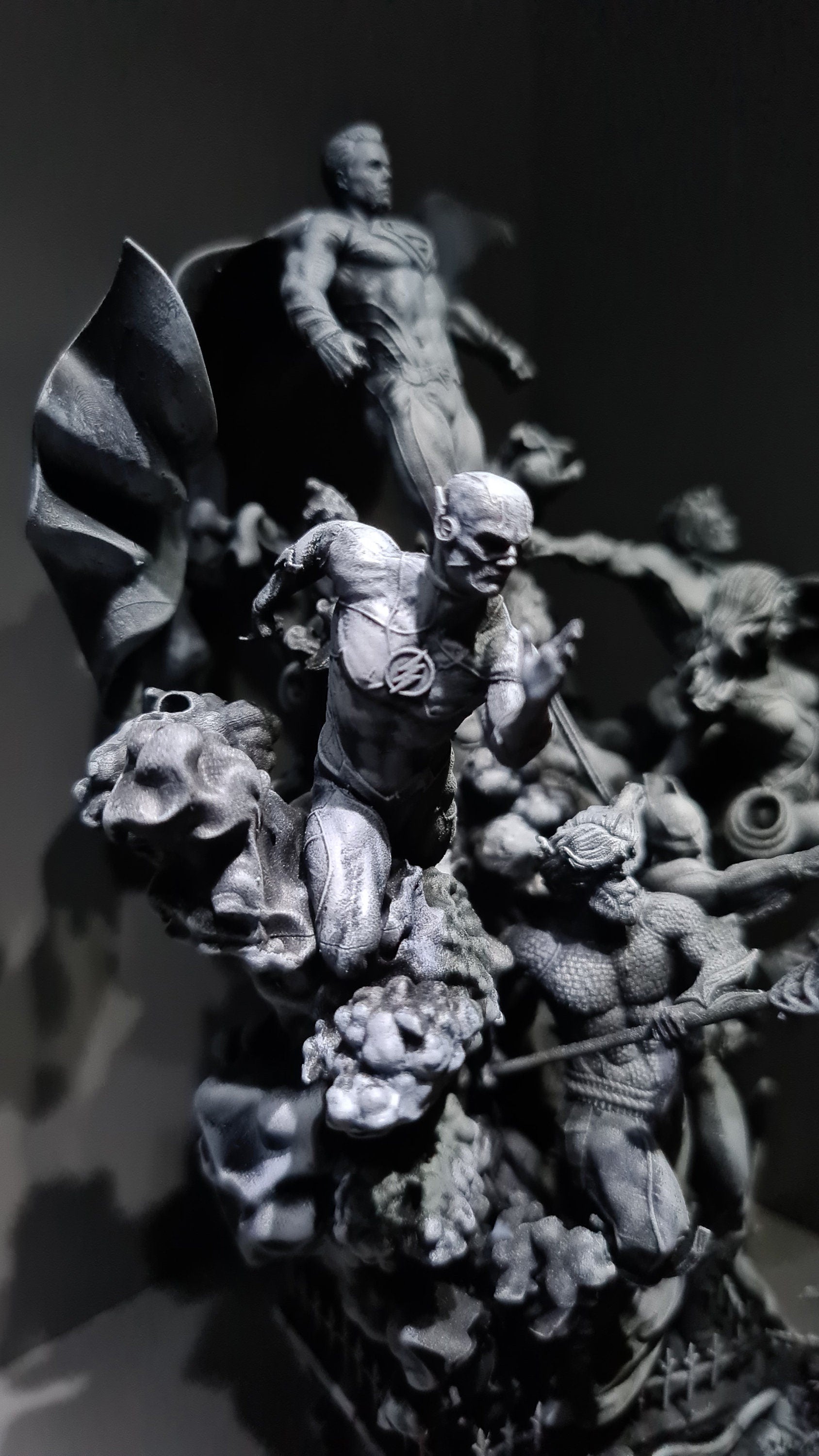 Justice League Diorama da collezione - DC Comics Figure effetto fumo - scala 1:4