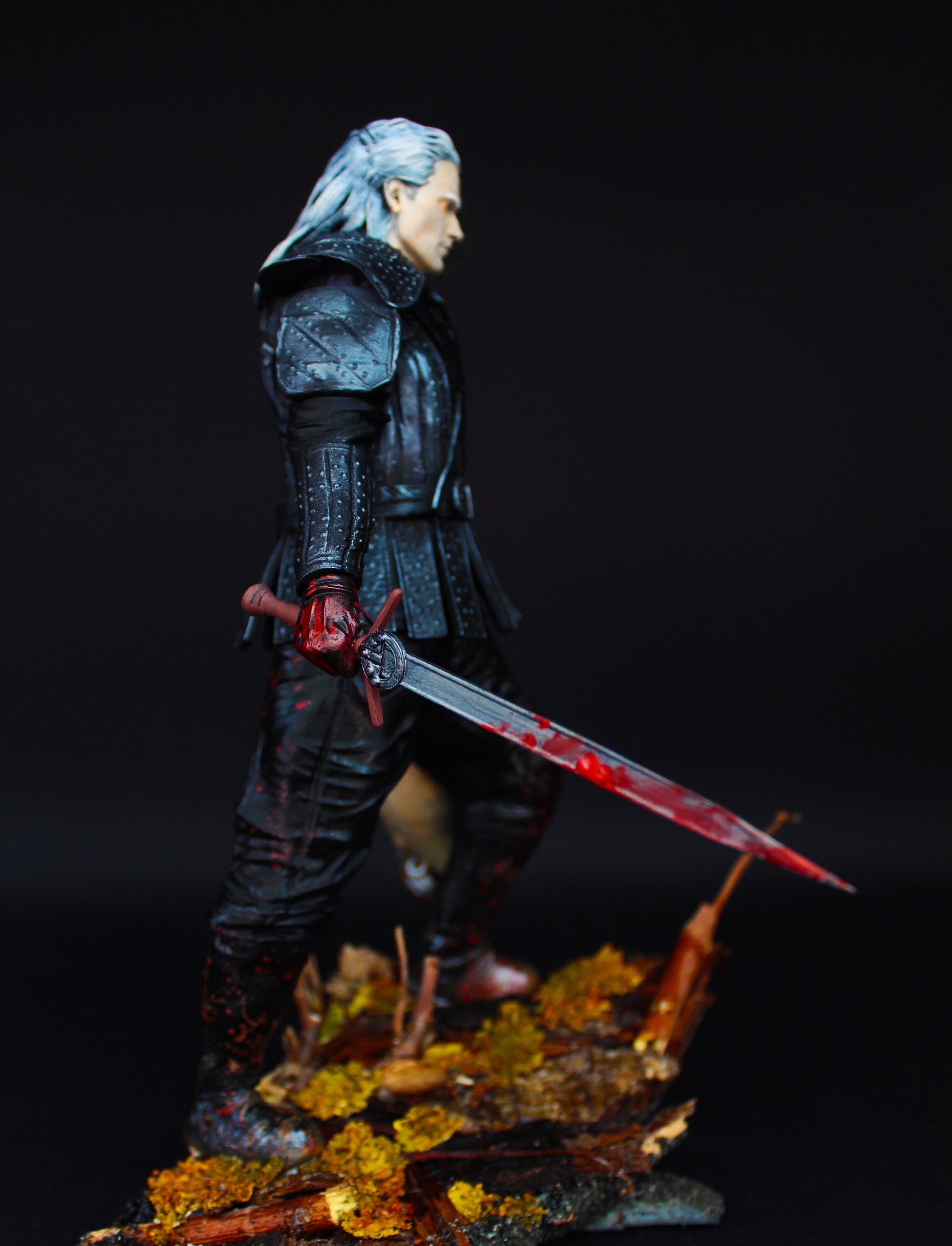 The Witcher Statua da collezione - Geralt di Rivia Figure - Henry Cavill Real Cinematic Color - scala 1:6