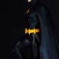 Batman Action Figure, statua di Bruce Wayne 45cm/12K Mantello in Vera Pelle e con Faro / Lampada Logo Batman, interpretato da Michael Keaton