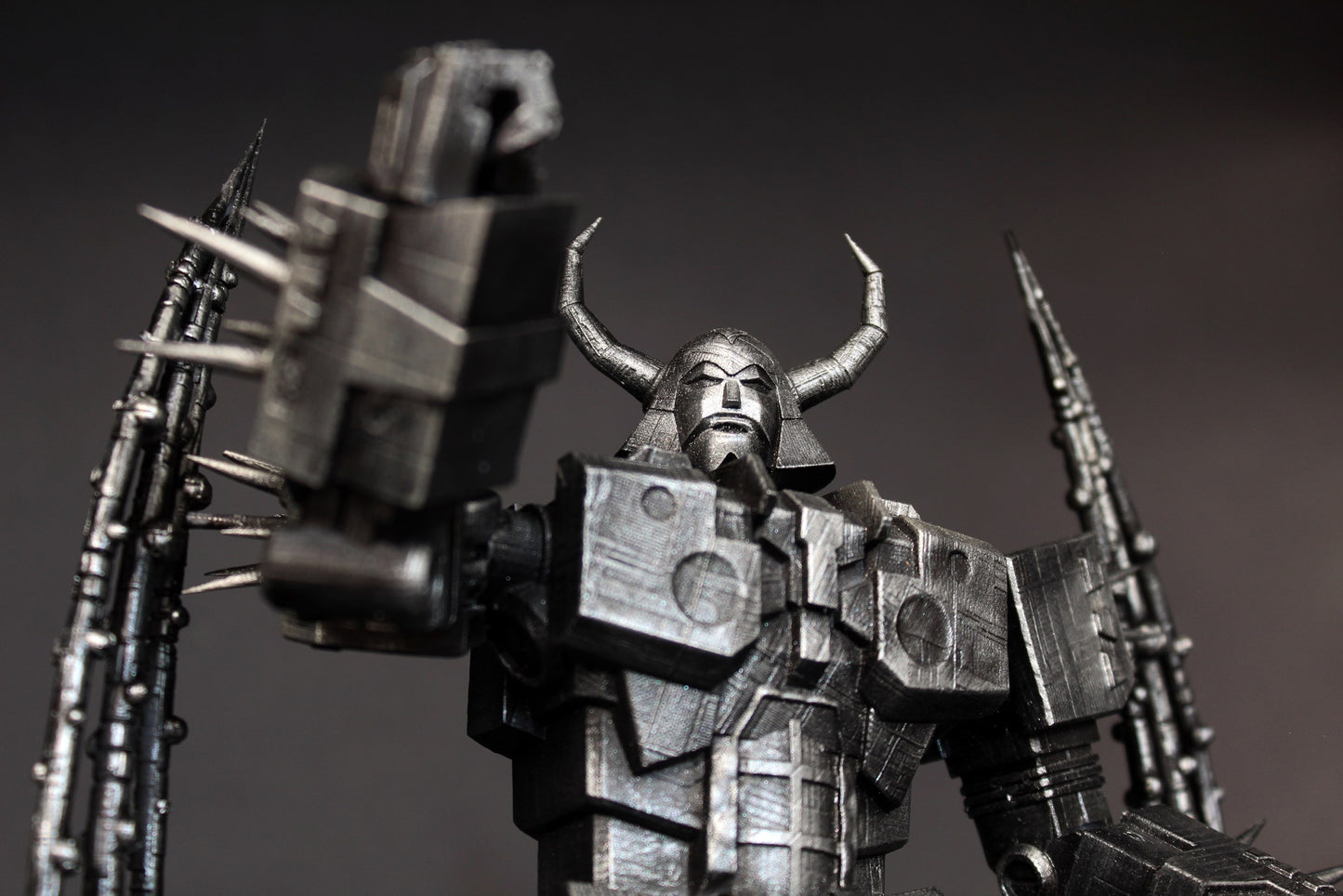 Unicron Figure, Transformers Action Figure Statua esclusiva di Unicron, Metallic Hard Effect, 28cm, con qualità magnifica 12K Made in Italy