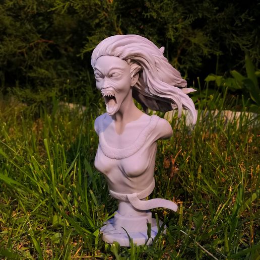Bruxa (Witcher Series) Bust Version statua da collezione IceBreaker Series