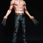 Wolverine Figure, Statua di Logan, Esclusiva Figure di Hugh Jackman, statua da collezione X - Men, Cinematic Effect qualità 12K Made In Italy