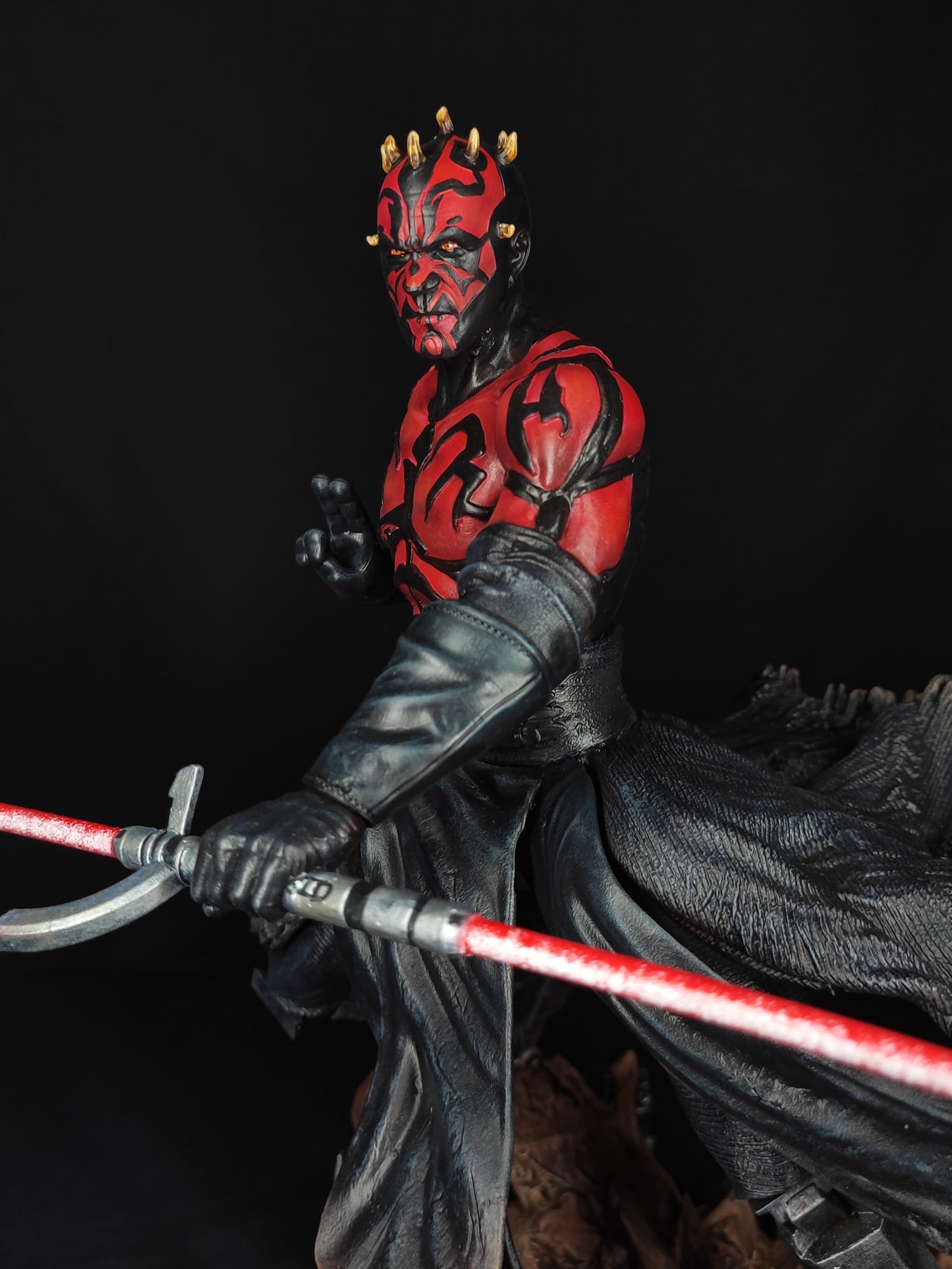 Action Figure Darth Maul, Statua Darth Maul da 32 cm, Darth Maul statua da collezione, dettagli incredibili, Action Figure esclusiva Made in Italy