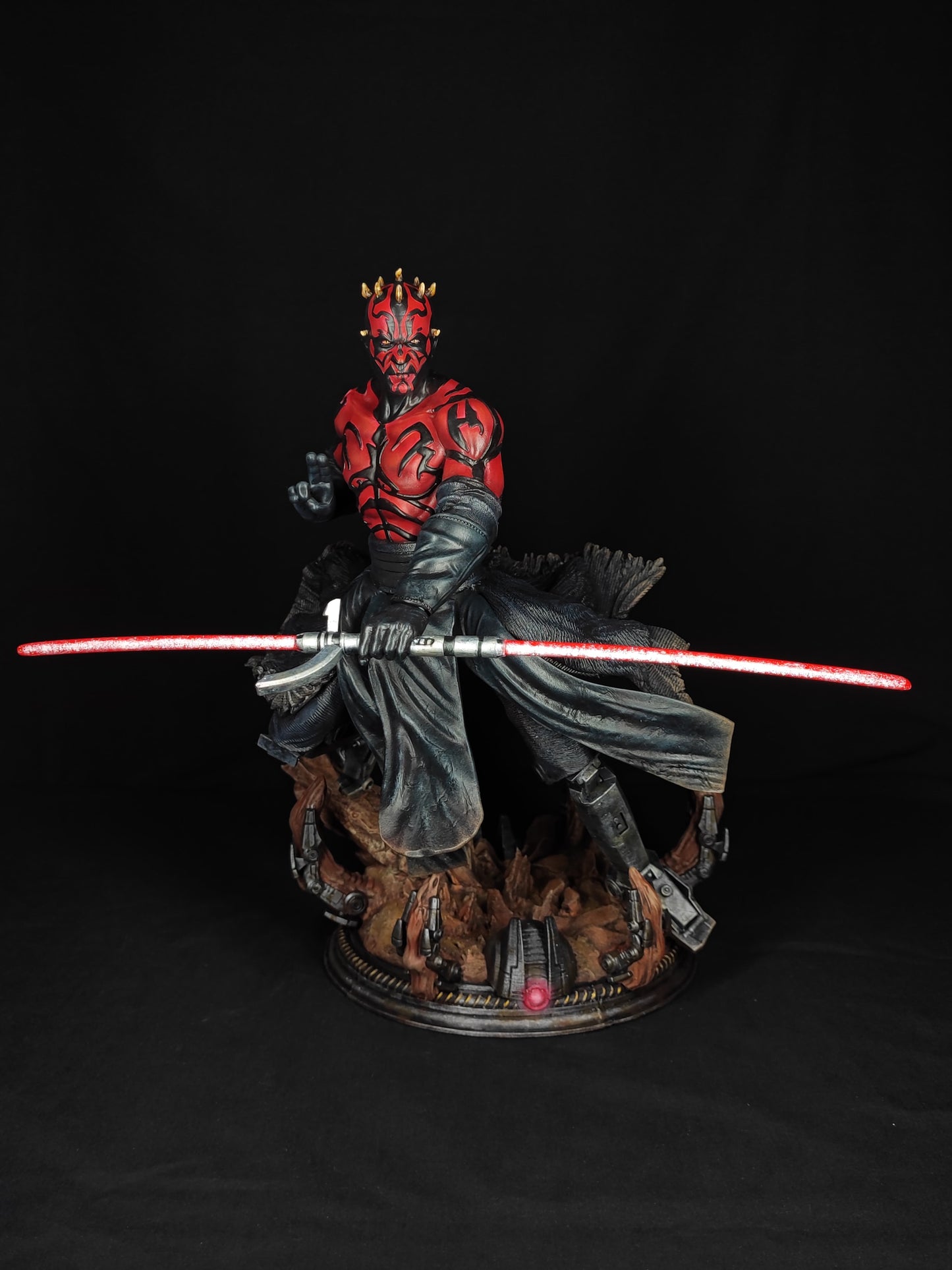 Action Figure Darth Maul, Statua Darth Maul da 32 cm, Darth Maul statua da collezione, dettagli incredibili, Action Figure esclusiva Made in Italy