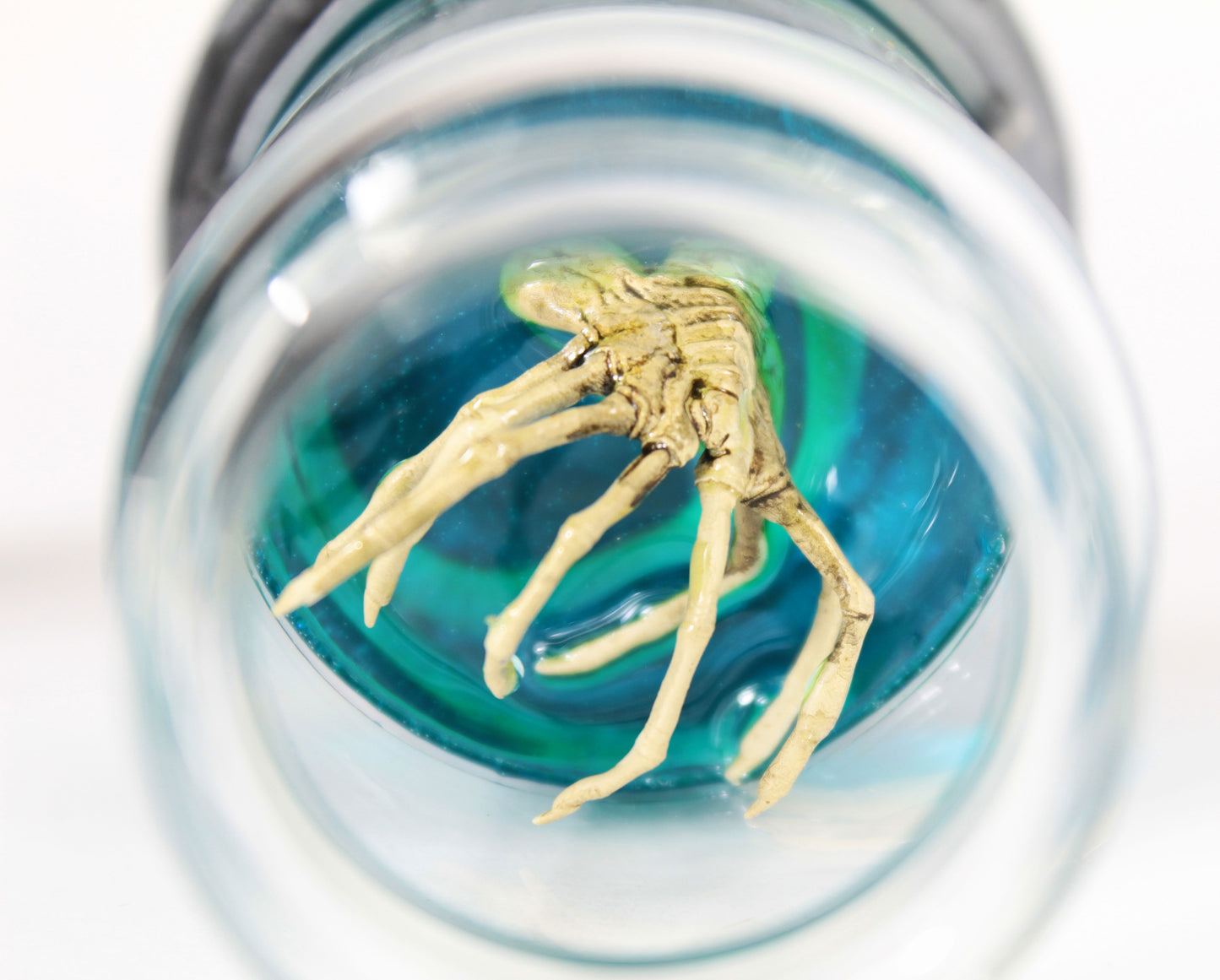 Alien FaceHugger Capsula Figure Collection - Capsula alien Action Figure con scatola e targa Limited Edition per collezionisti, idea regalo