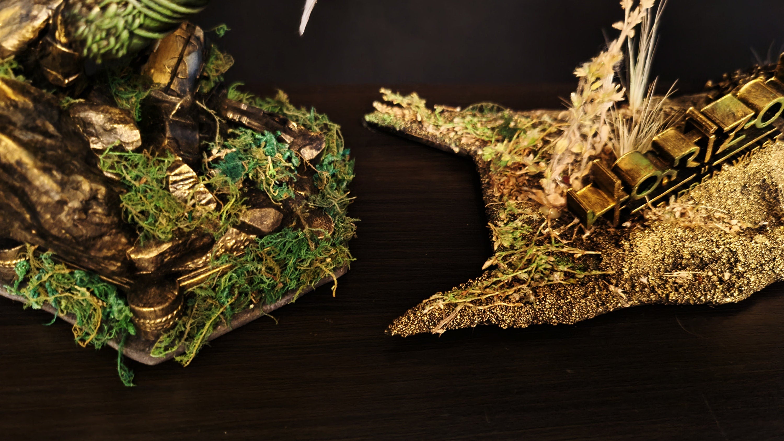 Horizon Forbidden West seconda parte del Diorama da collezione esclusivo con multi LED - Aloy Figure
