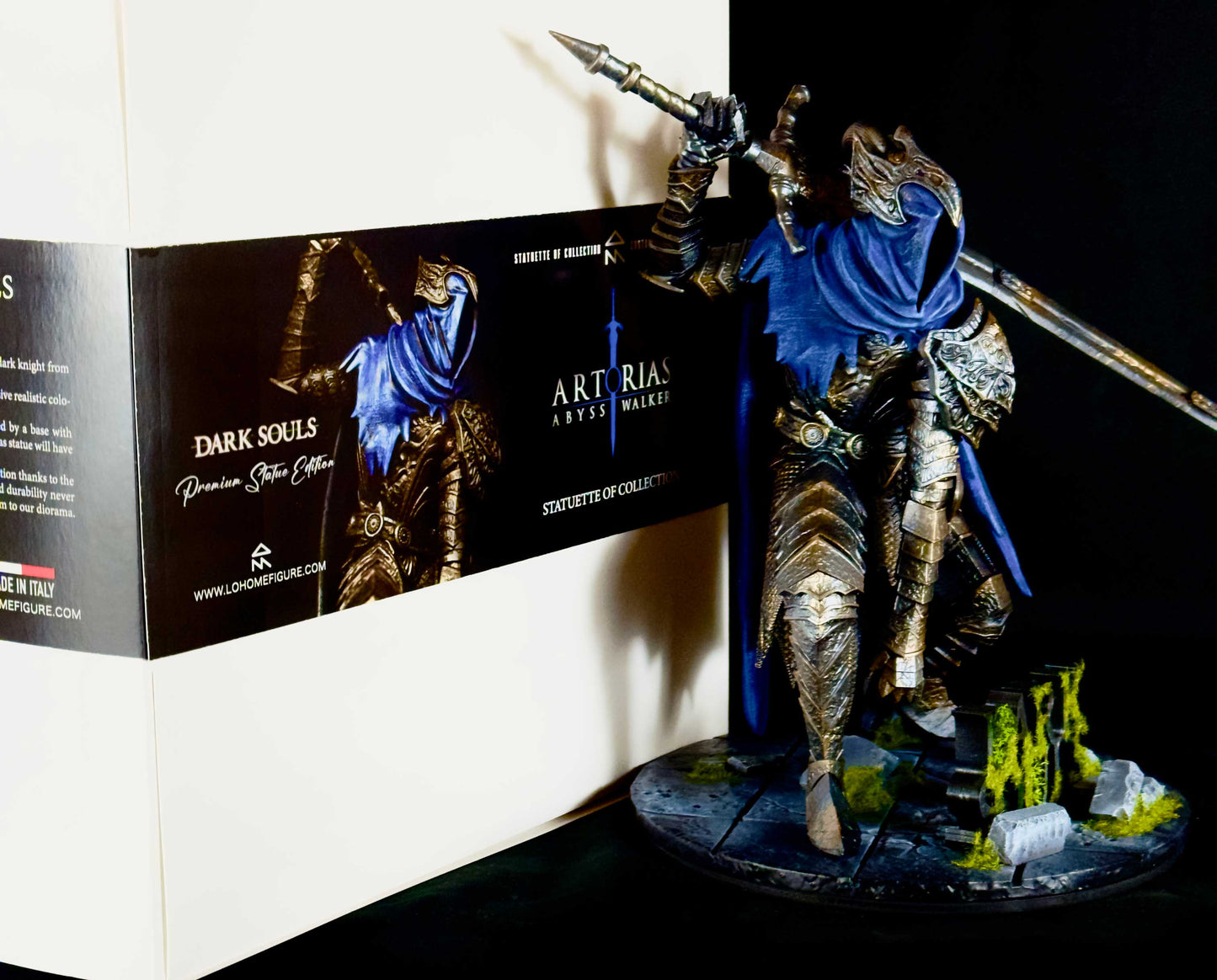 Artorias the Abysswalker Figure, Dark Souls Statua da collezione, con scatola da collezione Diorama con effetti realistici e qualità 12K con incisione Made in Italy