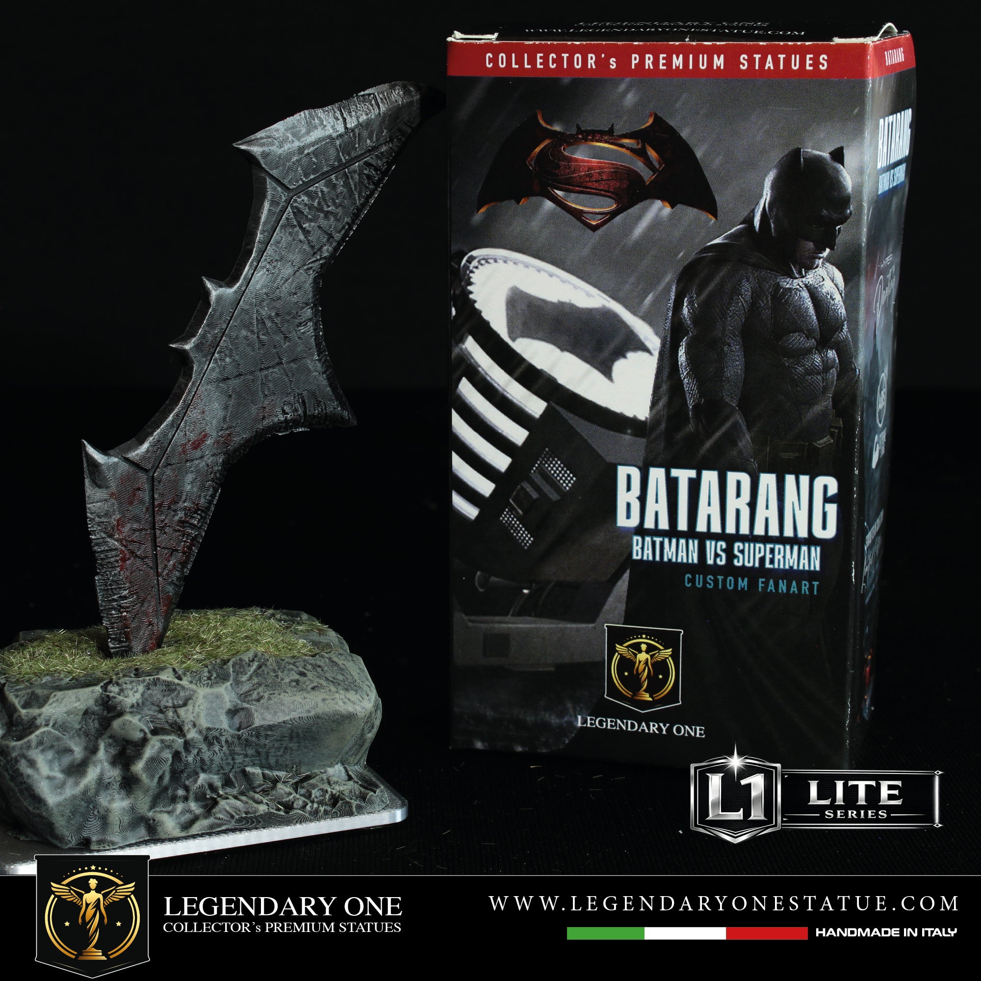Batarang Figure - Batman Statua da Collezione