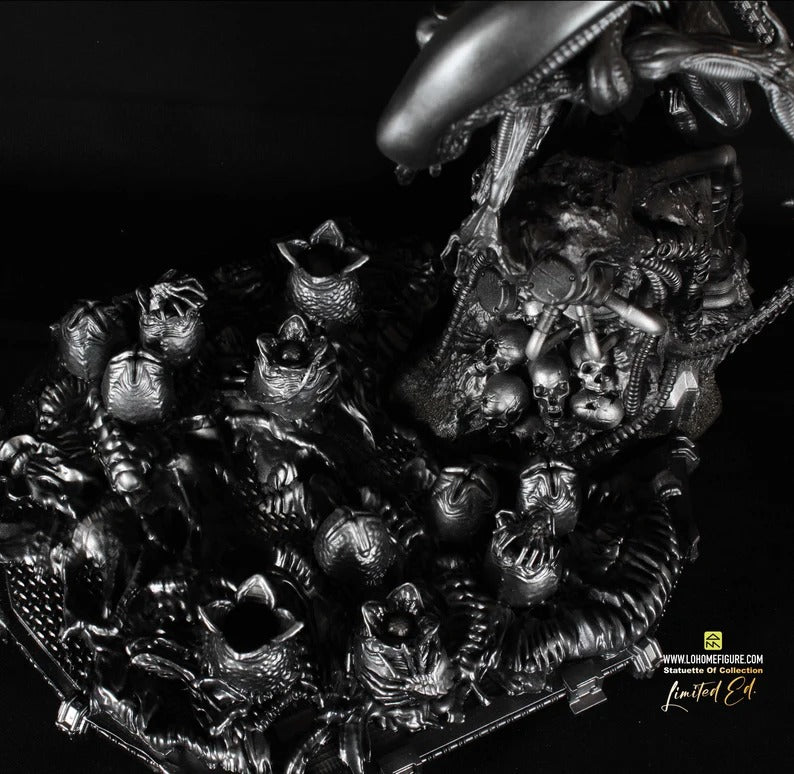 Alien Statue, Xenomorph figure Limited Edition con LED e base, alien diorama completo con incredibile realismo e qualità 12k figurines