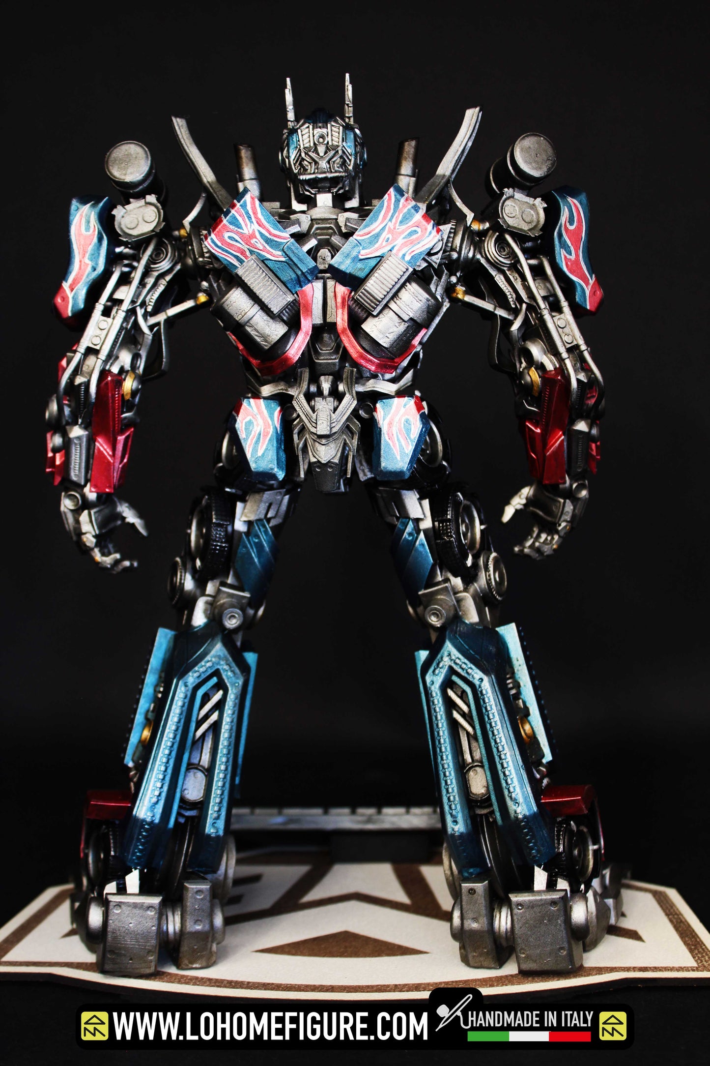 Optimus Prime Action Figure, Transformers Statua da collezione esclusiva di Nemesis Prime Icona Robot, Real cinematic, 28 cm, Made in Italy