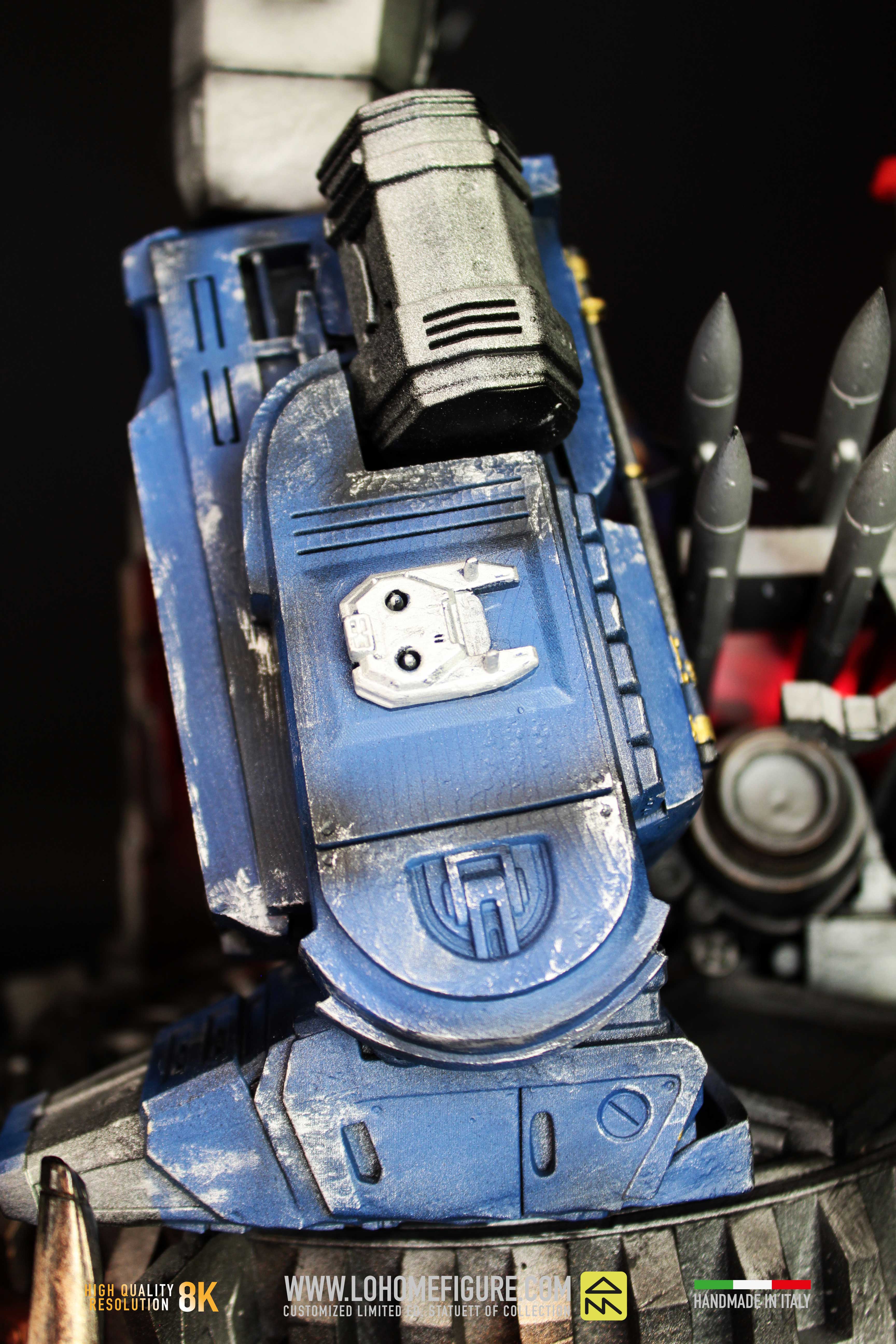 Transformers Diorama da collezione - Optimus Prime Figure con multi LED - scala 1:4