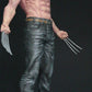 Wolverine Figure, Statua di Logan, Esclusiva Figure di Hugh Jackman, statua da collezione X - Men, Cinematic Effect qualità 12K Made In Italy