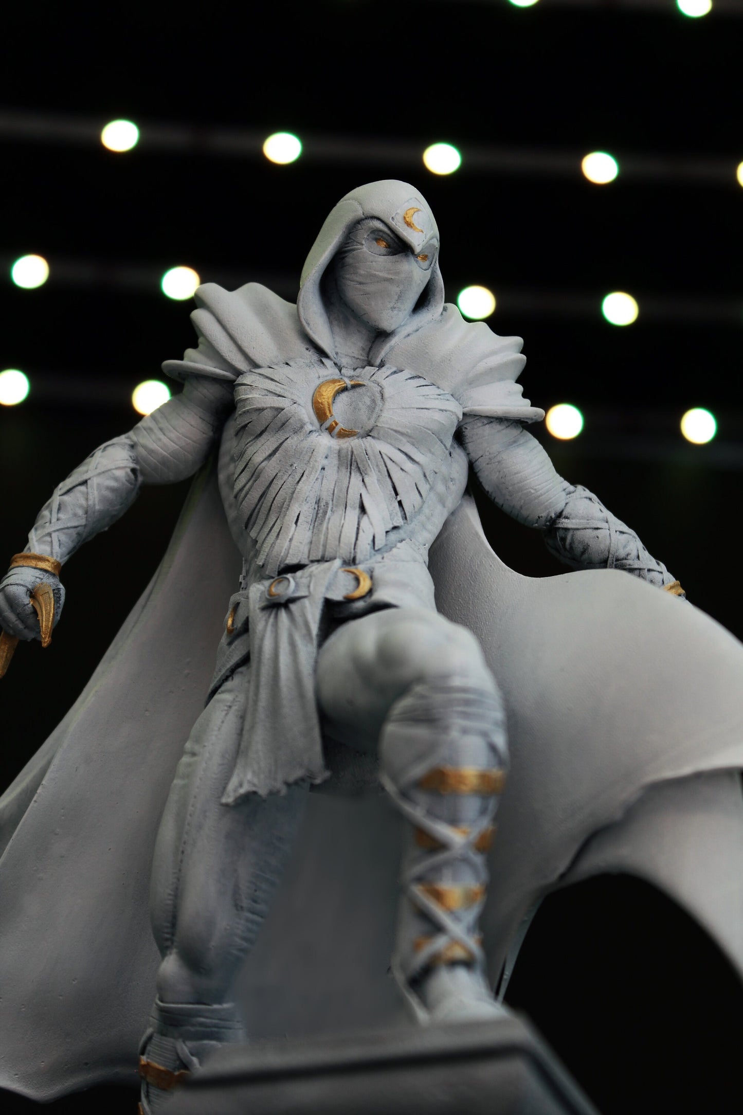 Moon Knight Figure, Moon Knight Statue wonderful character up to 36cm, collectible action figure, real effect, Marc Spector Figure