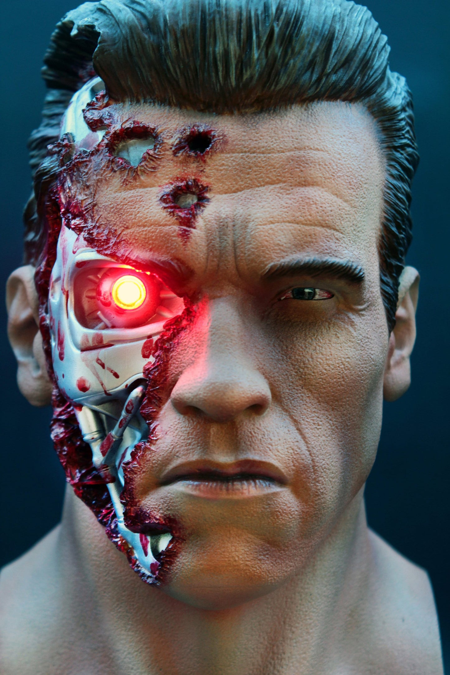 Statua del Terminator, Busto T-800, Action figure di Arnold Schwarzenegger, massimo realismo con LED integrati, Endoskeleton 12k di 32 cm